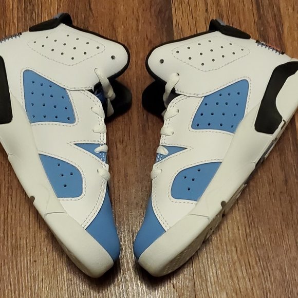 Air Jordan 6 Retro "UNC White" - 12C - Picture 6 of 11